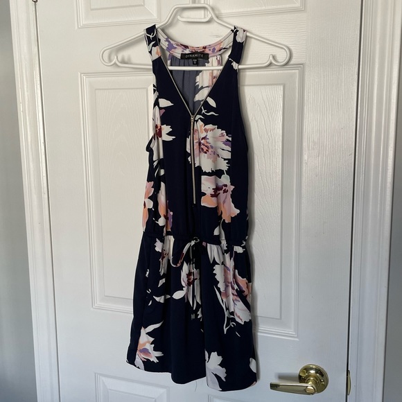 Dynamite Floral Romper - Size XS - Picture 1 of 6